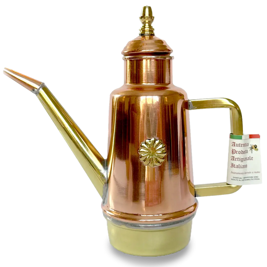 Traditionell olivoljekanna